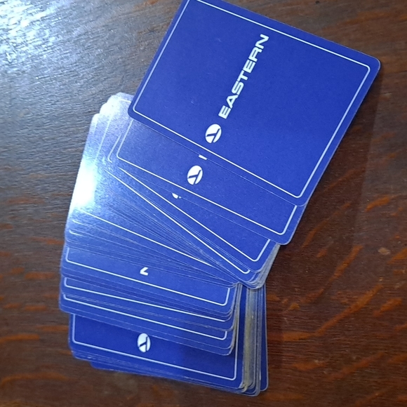 Playing cards Eastern Airlines - Picture 2 of 4